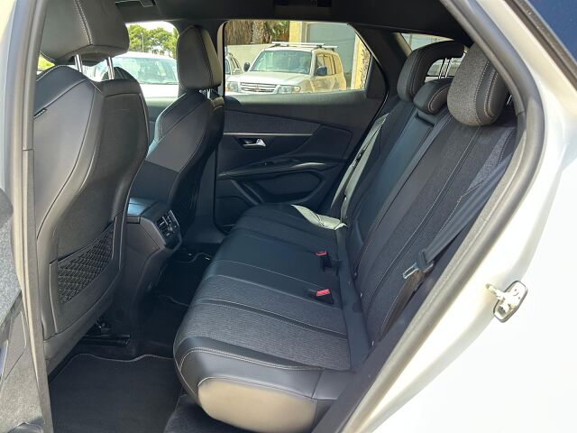 PEUGEOT 3008 GT 2.0 BLUE HDI AUTO SPANISH LHD IN SPAIN 100000 MILES SUPER 2018